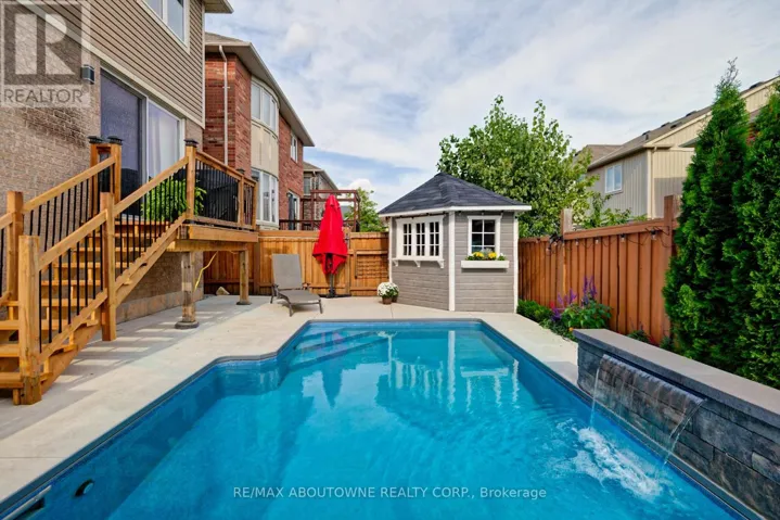 310 LEITCH LANDING, Milton (SC Scott), Ontario L9T7M9