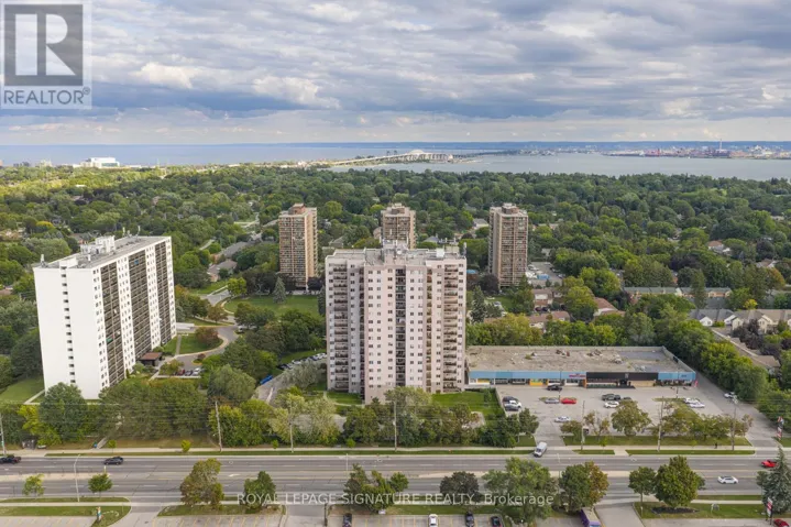 1608 - 975 WARWICK COURT, Burlington (LaSalle), Ontario L7T3Z7