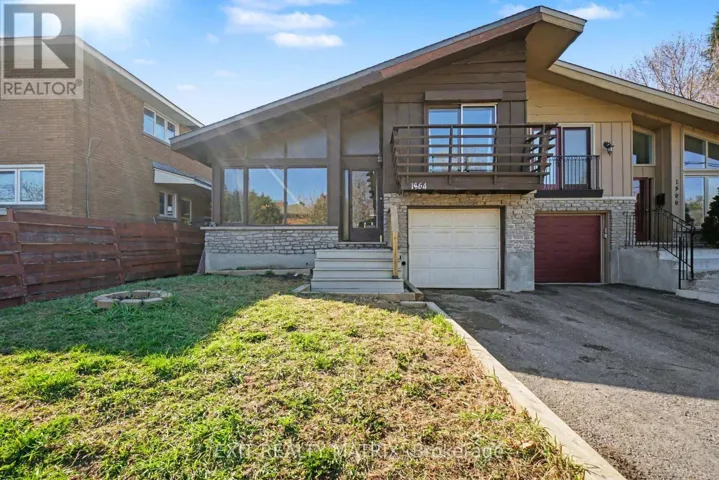 1864 LENESTER AVENUE, Ottawa, Ontario K2A3W8