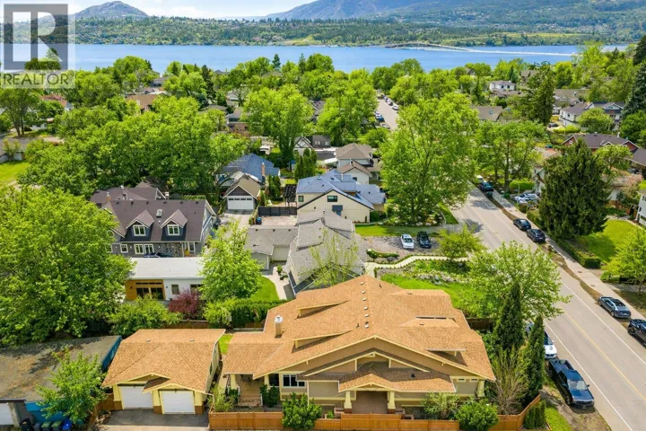 451 Cadder Avenue, Kelowna, British Columbia V1Y5N2