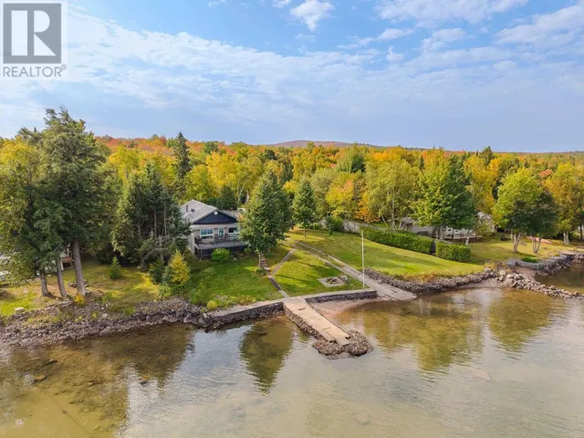 1320 Havilland Shores DR, Goulais, Ontario P0S1E0