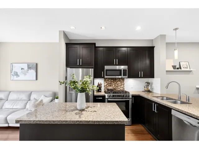 42 2689 PARKWAY DRIVE, Surrey, British Columbia V4P0C3