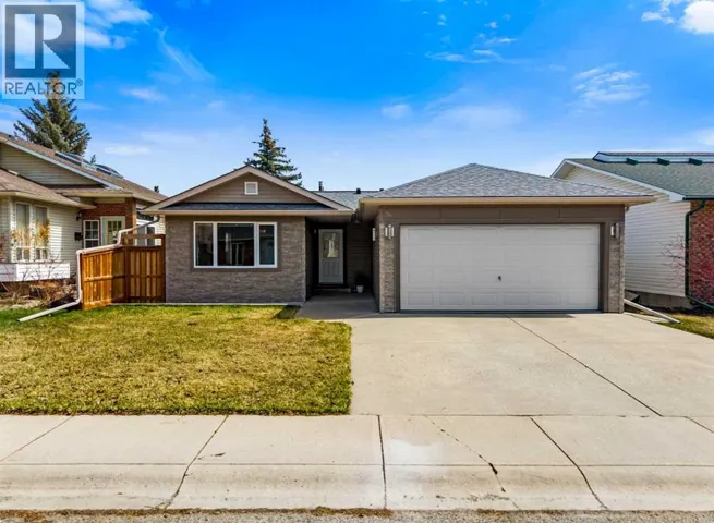 36 Woodfern Rise SW, Calgary, Alberta T2W4S2