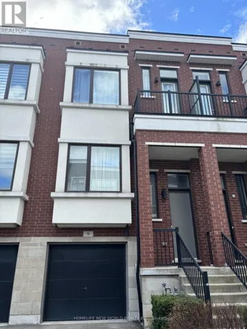 9 AMBLER LANE, Richmond Hill (Crosby), Ontario L4C0Z8