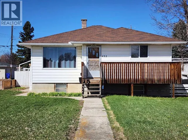 422 21 Street S, Lethbridge, Alberta T1J3K2