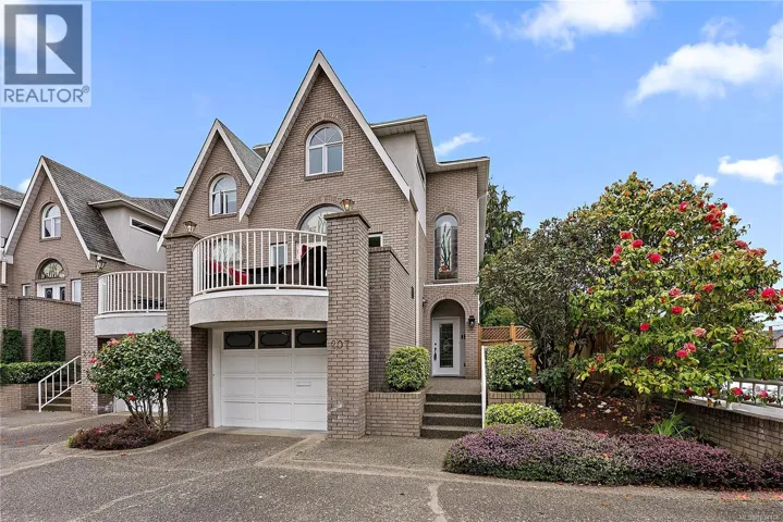 207 Quebec St, Victoria, British Columbia V8W1W2