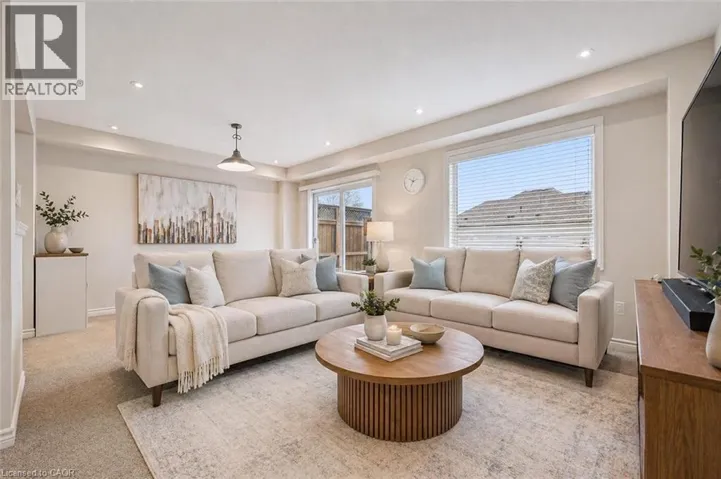 46 JEFFREY Drive, Guelph, Ontario N1E0M4