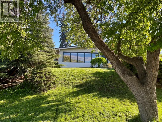 453 Battle Street W, Kamloops, British Columbia V2C1H3