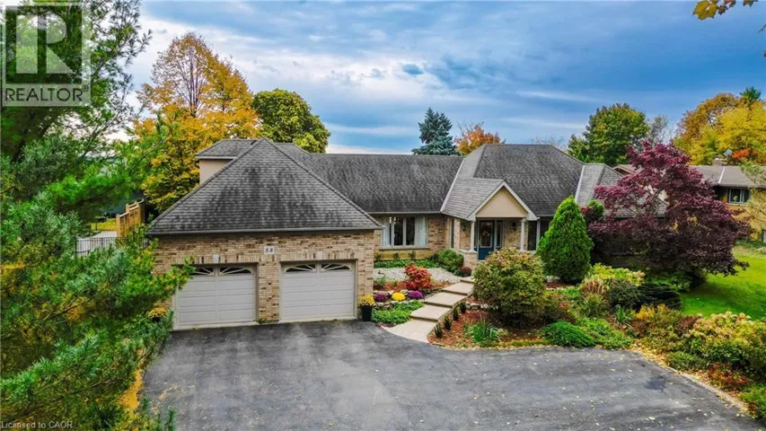 58 OAK Avenue, Hamilton, Ontario L8L5M3
