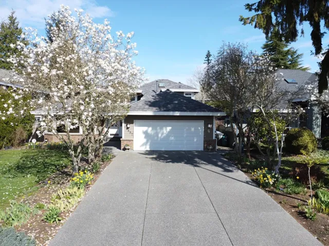 14897 22 AVENUE, Surrey, British Columbia V4A9J2