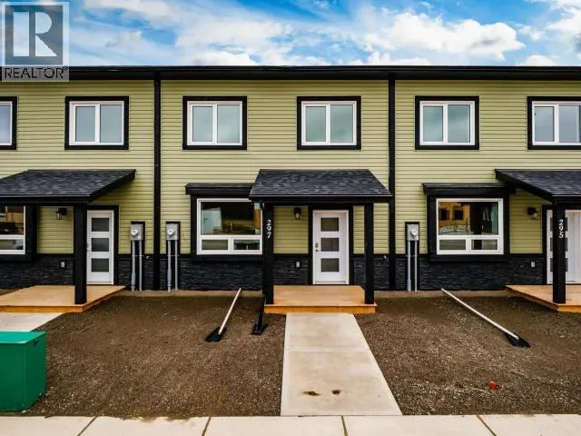 297 WITCH HAZEL DRIVE, Whitehorse, Yukon Y1A0T9