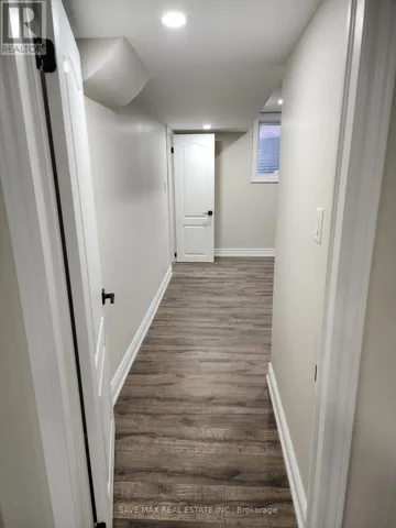 393 JELINIK TERRACE, Milton (SC Scott), Ontario L9T7N1