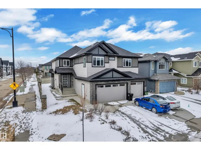 3702 CLAXTON PL SW, Edmonton, Alberta T6W2B5