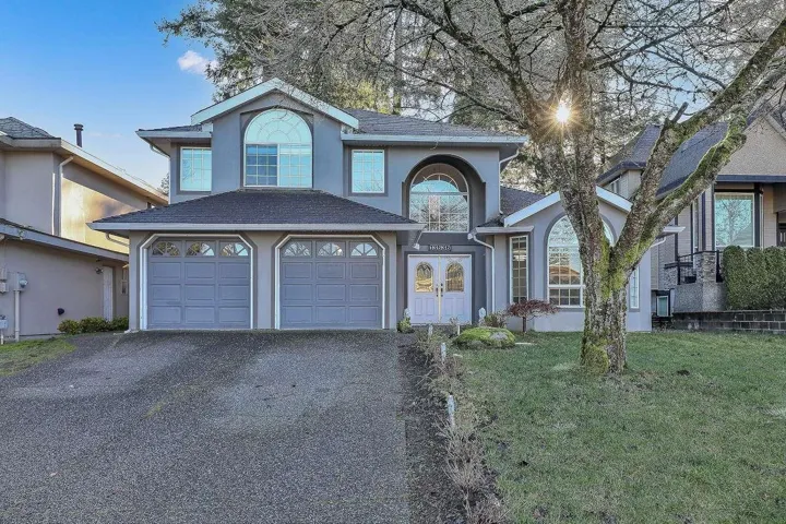 13636 60A AVENUE, Surrey, British Columbia V3X3L1