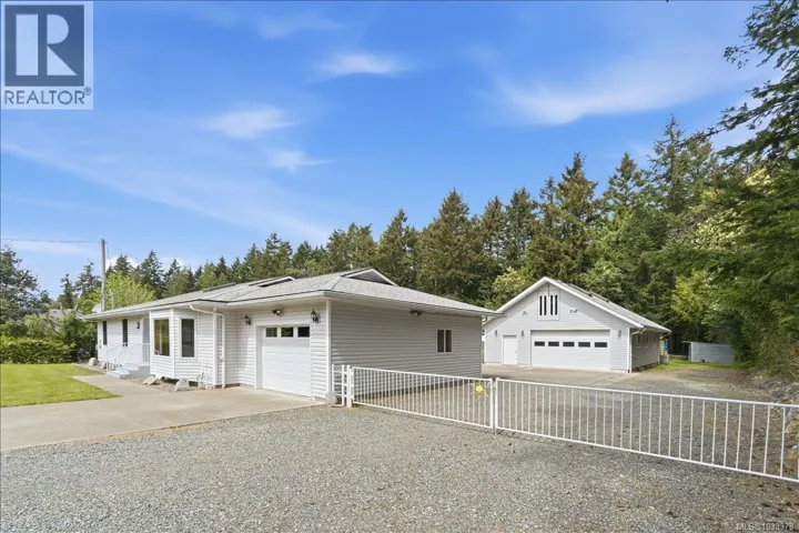 7080 Blackjack Dr, Lantzville, British Columbia V0R2H0