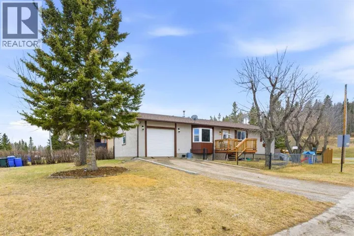 616 1 Street NE, Sundre, Alberta T0M1X0