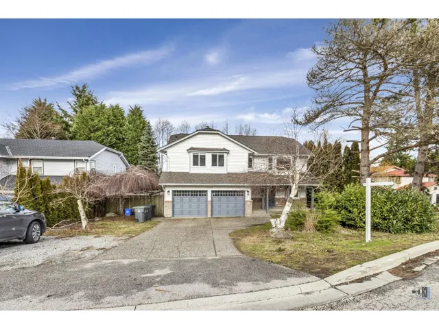 15285 28 AVENUE, Surrey, British Columbia V4P1G3