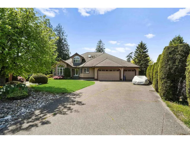 18662 54A AVENUE, Surrey, British Columbia V3S8R7