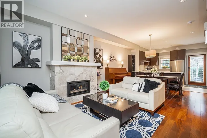 5946 OAK STREET, Vancouver, British Columbia V6M2W2