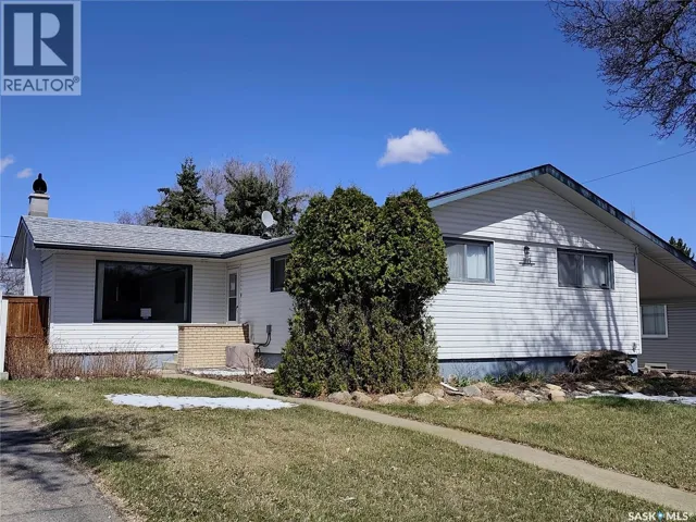 1113 Jubilee DRIVE, Swift Current, Saskatchewan S9H2A1