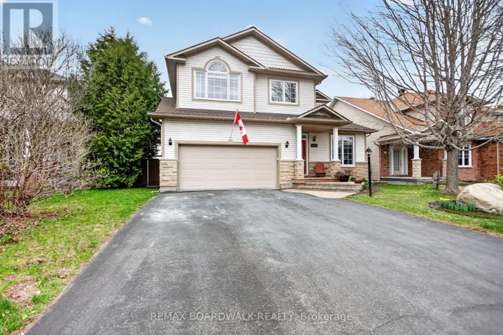 141 WEST RIDGE DRIVE, Ottawa, Ontario K2S2H3