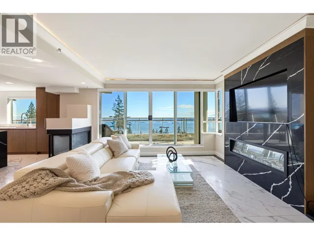 701 3105 DEER RIDGE DRIVE, West Vancouver, British Columbia V7S4W1