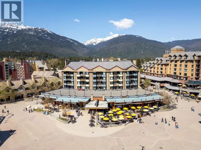 303 4280 MOUNTAIN SQUARE, Whistler, British Columbia V8E1B9