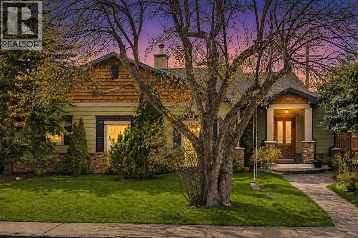 2623 Glenmount Drive SW, Calgary, Alberta T3E4C2