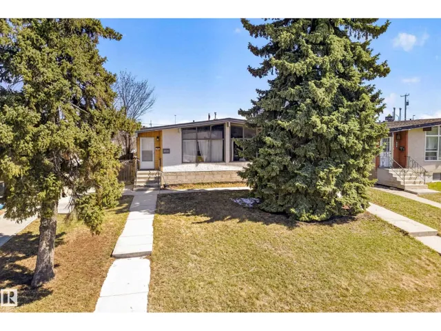 6027 6029 105 ST NW, Edmonton, Alberta T6H2N3