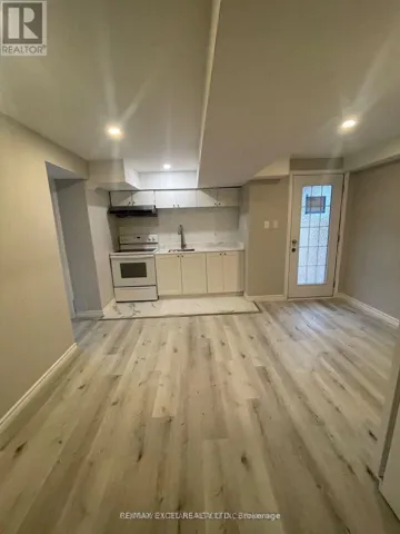 74 BALSDON HOLLOW W, East Gwillimbury (Queensville), Ontario L9N0Y1