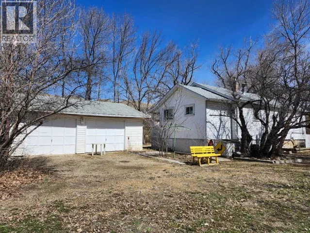 227 6 Street, Drumheller, Alberta T0J1B0