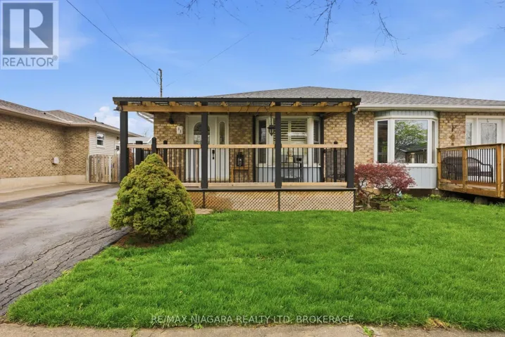 81 COMMERCIAL STREET, Welland (Lincoln/Crowland), Ontario L3B5Y8