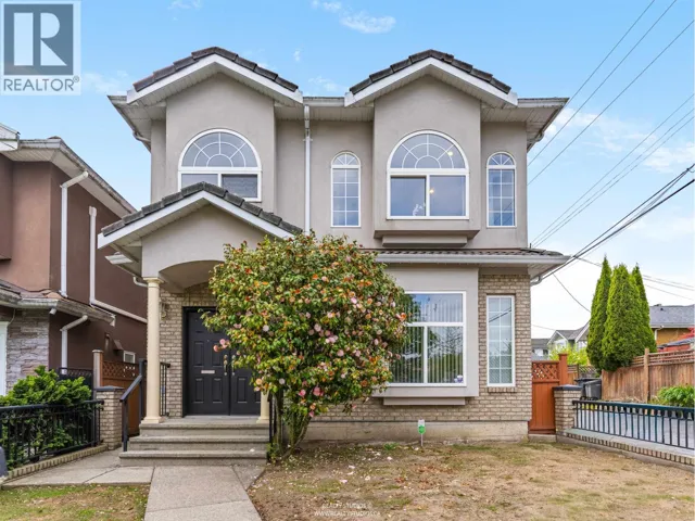 5323 DUMFRIES STREET, Vancouver, British Columbia V5P3A3