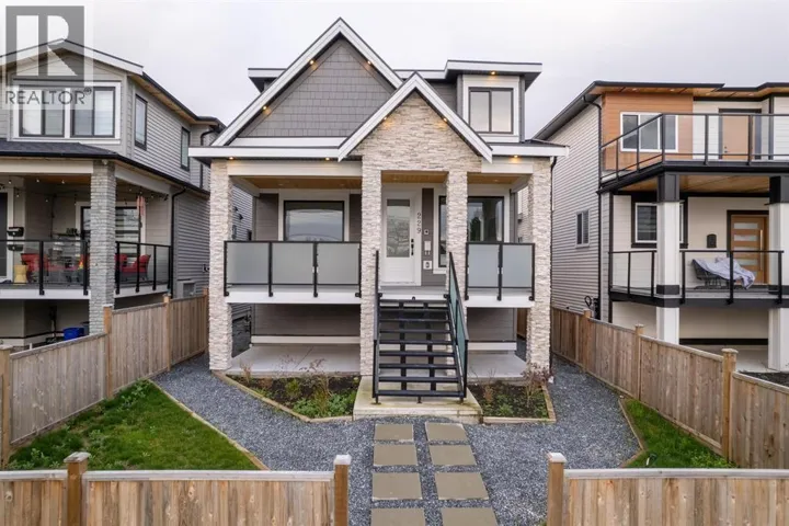 229 JARDINE STREET, Vancouver, British Columbia V3M5M4