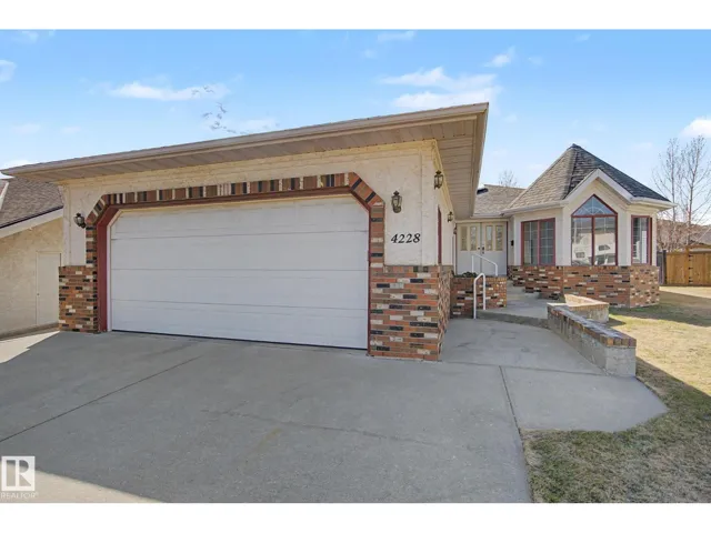 4228 46 ST NW, Edmonton, Alberta T6L6L9
