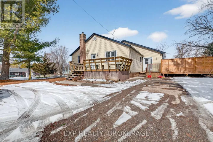 2928 HISCOCKS ROAD, Front of Leeds & Seeleys Bay, Ontario K7G2V4