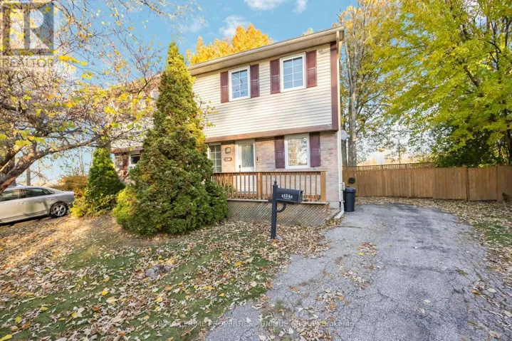 124 FAIRVIEW PLACE, Sarnia, Ontario N7S4E1
