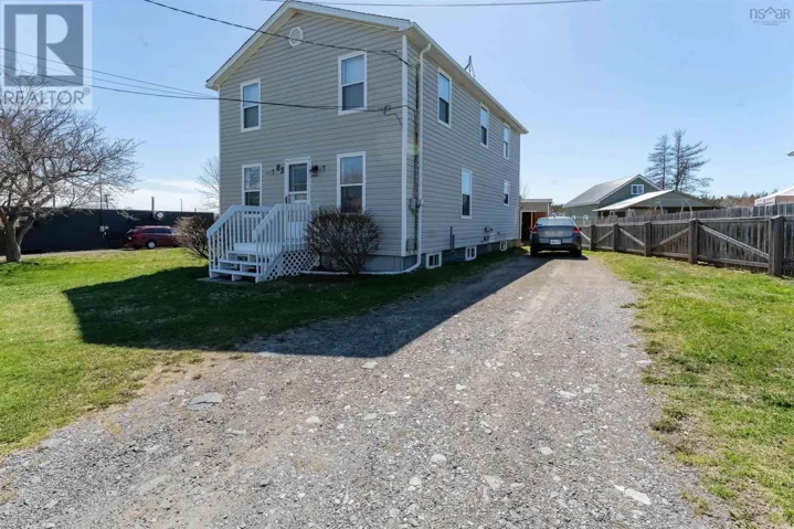 83 Victoria Street, Digby, Nova Scotia B0V1A0