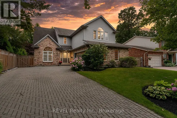 78 SOVEREIGN DRIVE, St. Catharines (Glendale/Glenridge), Ontario L2T1Z7