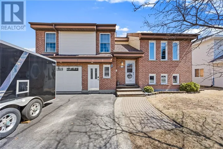 132 Ravina Avenue, Garson, Ontario P3L1B8