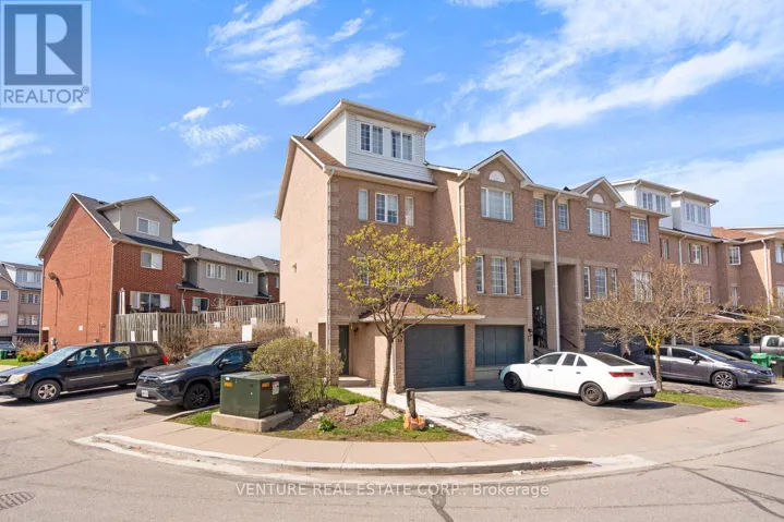 19 SPADINA ROAD, Brampton (Brampton West), Ontario L6X4X6