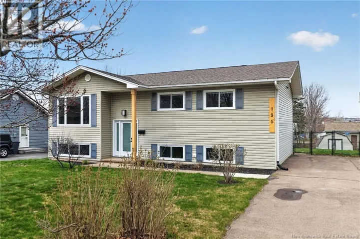 195 Chartersville Road, Dieppe, New Brunswick E1A1K3