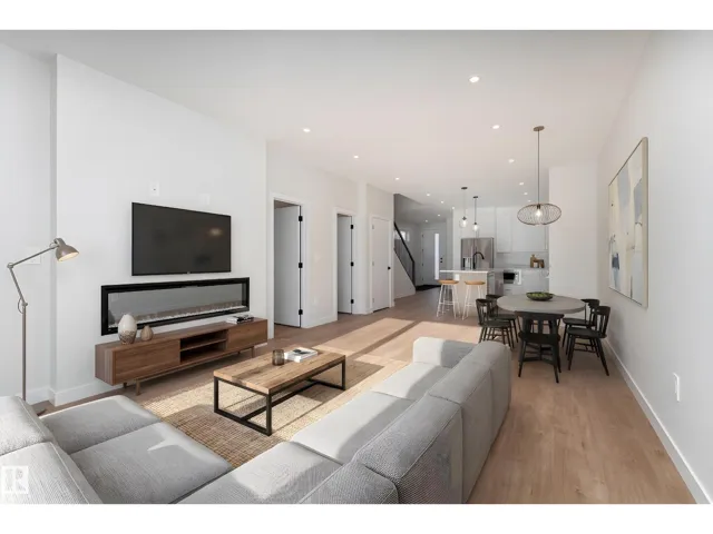 13034 123A ST NW, Edmonton, Alberta T5L0L2