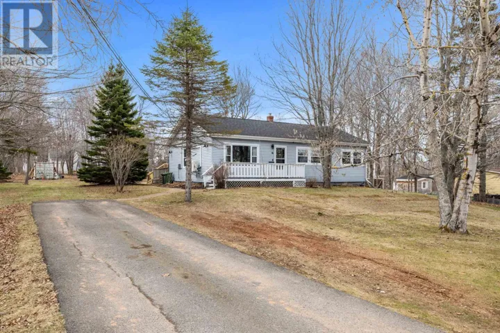 16 Oak Drive, Charlottetown, Prince Edward Island C1A6T5