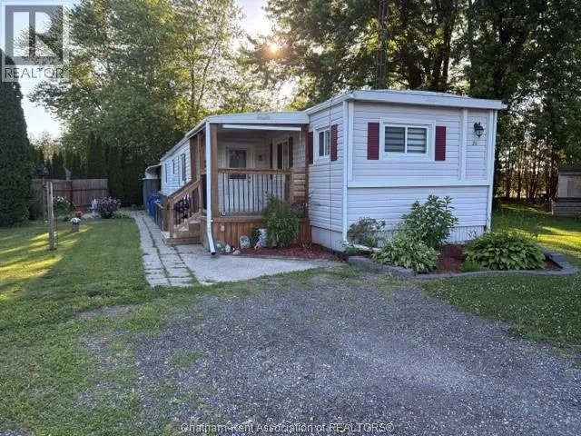 22220 Charing Cross ROAD Unit# 26, Chatham, Ontario N7M5V8