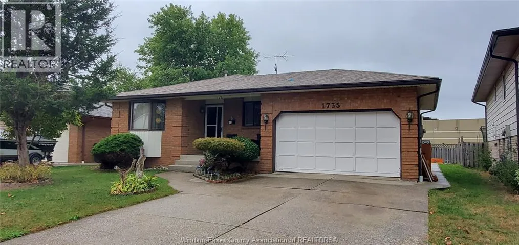1735 HOMESTEAD LANE, LaSalle, Ontario N9H2C7
