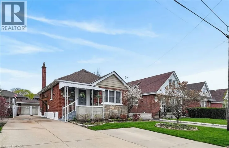 34 NORMANDY Road, Hamilton, Ontario L8K1S3