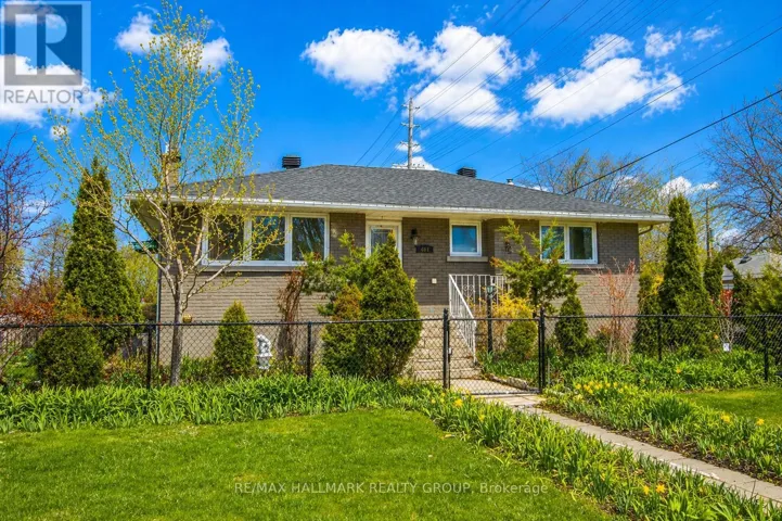 461 LAWSON AVENUE, Ottawa, Ontario K1K1R4