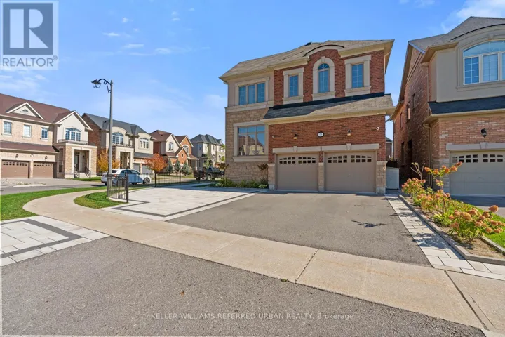 79 CHAIWOOD COURT, Vaughan (Patterson), Ontario L6A0V9