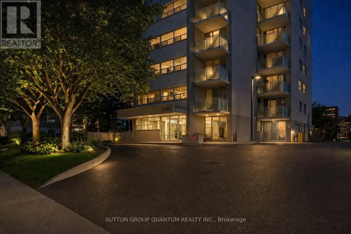 802 - 2345 CONFEDERATION PARKWAY, Mississauga (Cooksville), Ontario L5B2H3